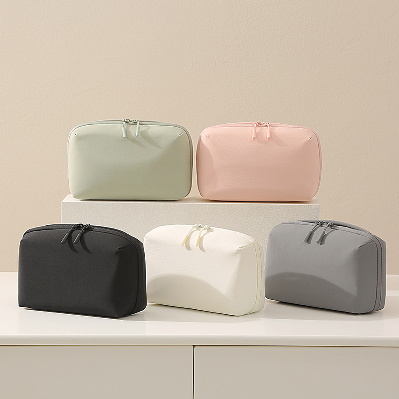 Portable Travel Cord Organizer - đánh giá và giá Tech Accessories To Gift